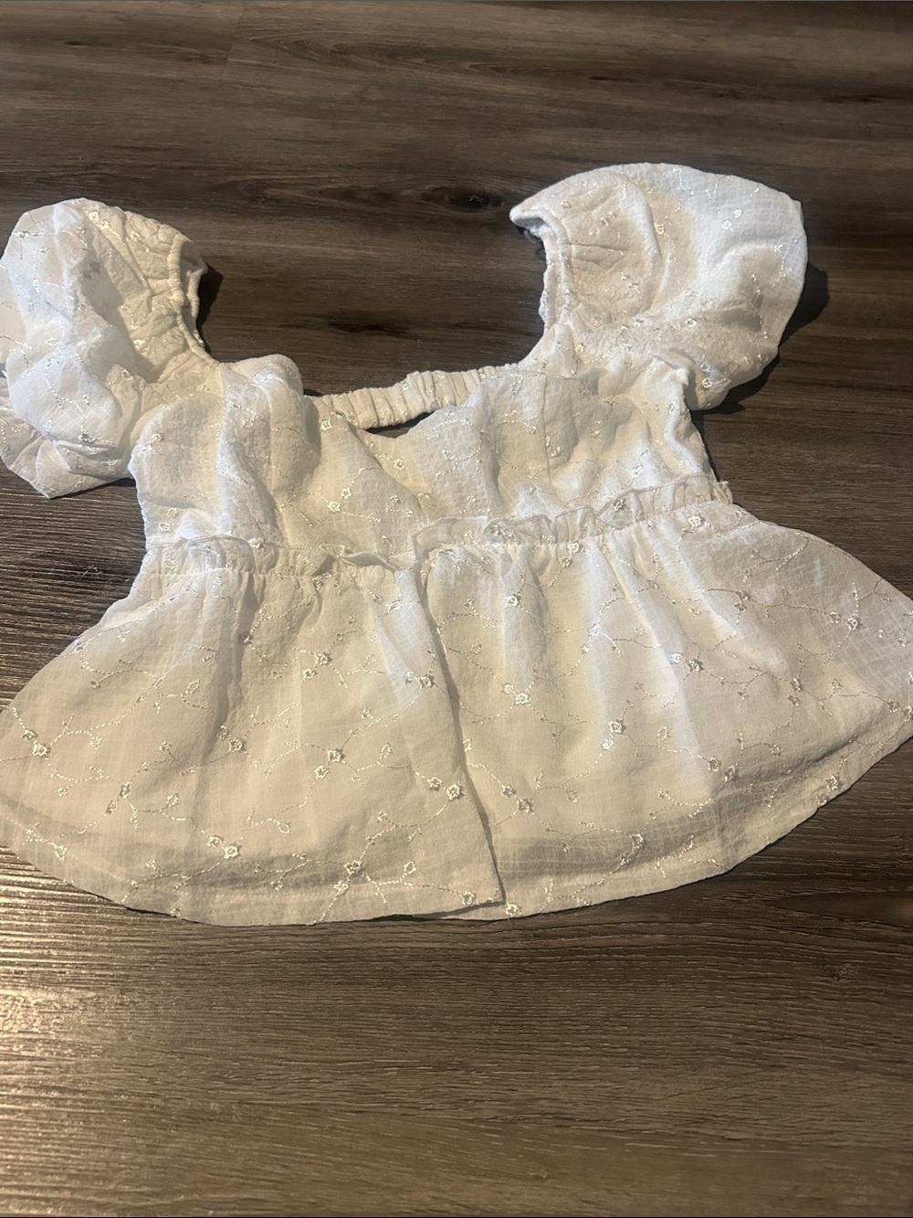 White Eyelet Puff-Sleeve  Top